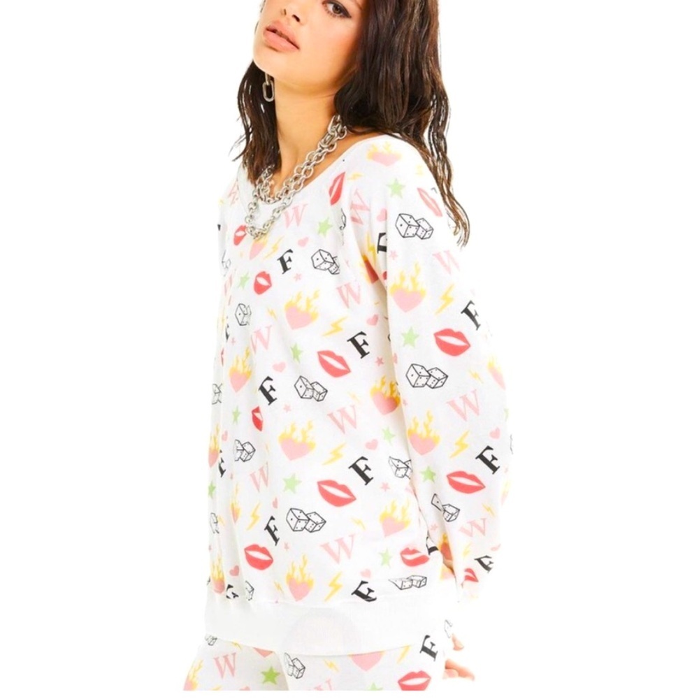 Wildfox | Charmed Sommers White Print Sweatshirt Lips Dice Stars | Size XL